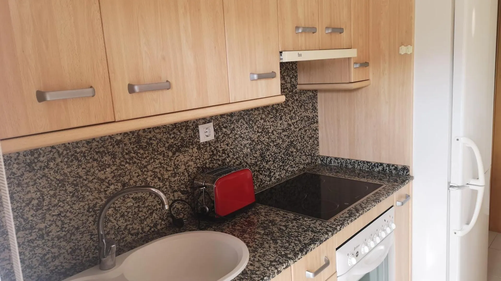 Apartamento Nuevo Con Piscina Cambrils Spanien